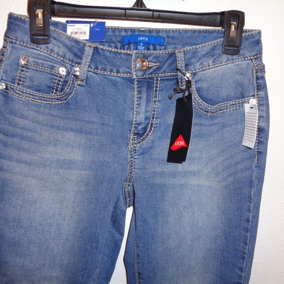 Apt. 9 Capri Embellished Jeans Size 6 NWT Mid-Rise - Picture 7 of 8